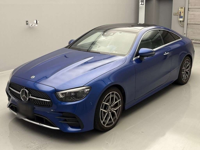MERCEDES BENZ E CLASS 2022