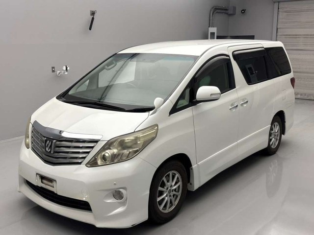 TOYOTA ALPHARD 2010