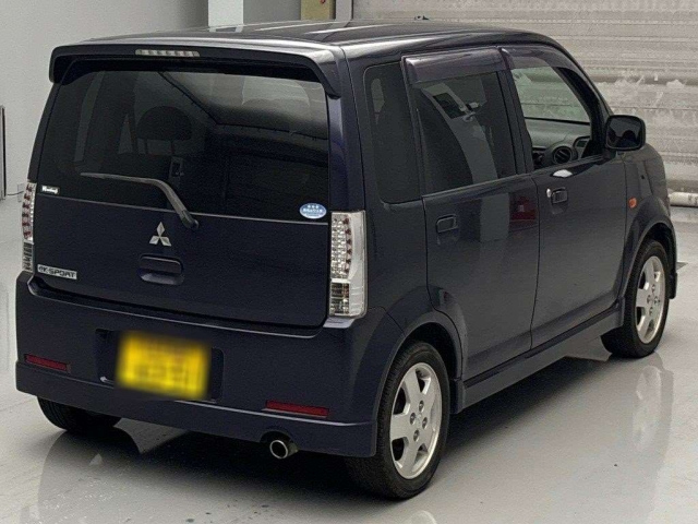 MITSUBISHI EK SPORTS 2010