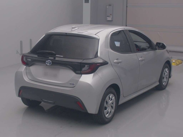 TOYOTA YARIS 2021