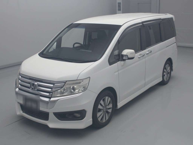 HONDA STEP WAGON 2014