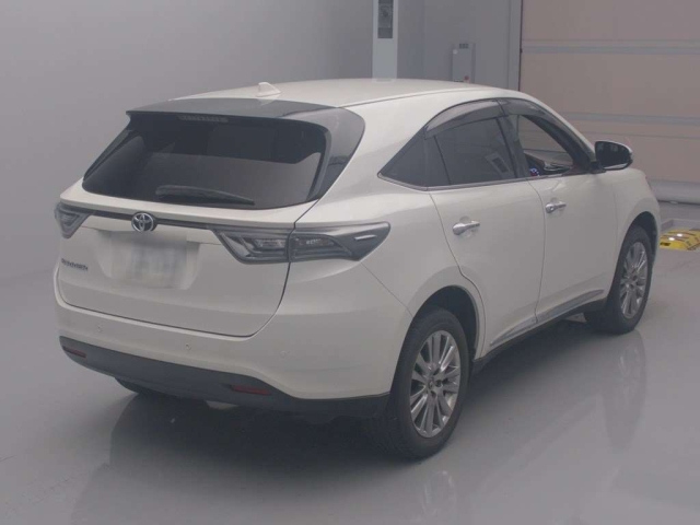 TOYOTA HARRIER 2016