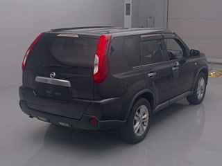 NISSAN X-TRAIL 2010