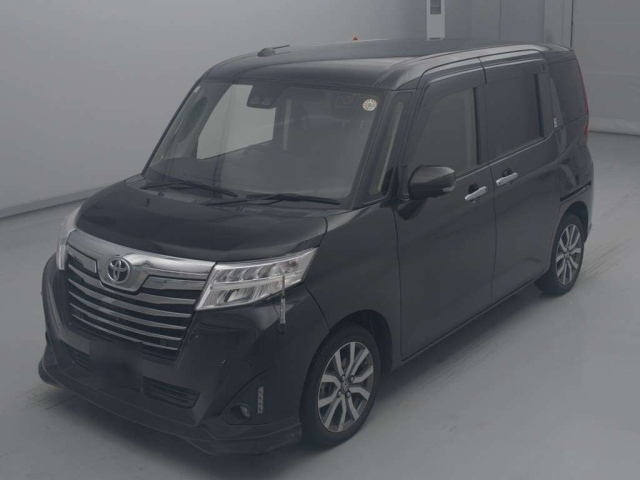 TOYOTA ROOMY 2020