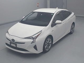TOYOTA PRIUS 2016