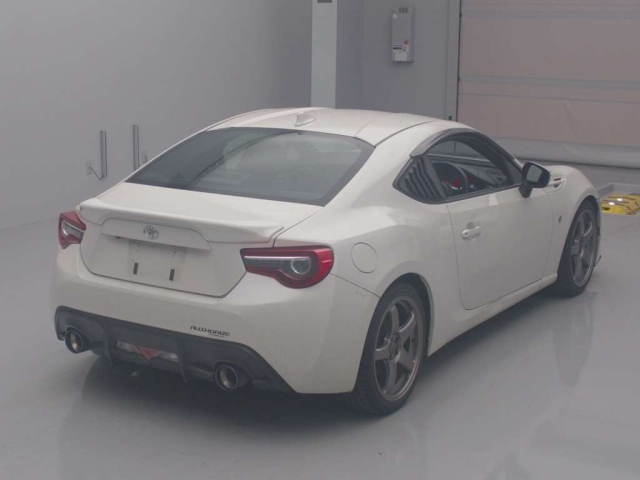 TOYOTA 86 2017