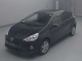 TOYOTA AQUA 2012