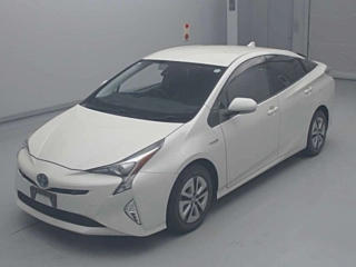TOYOTA PRIUS 2016