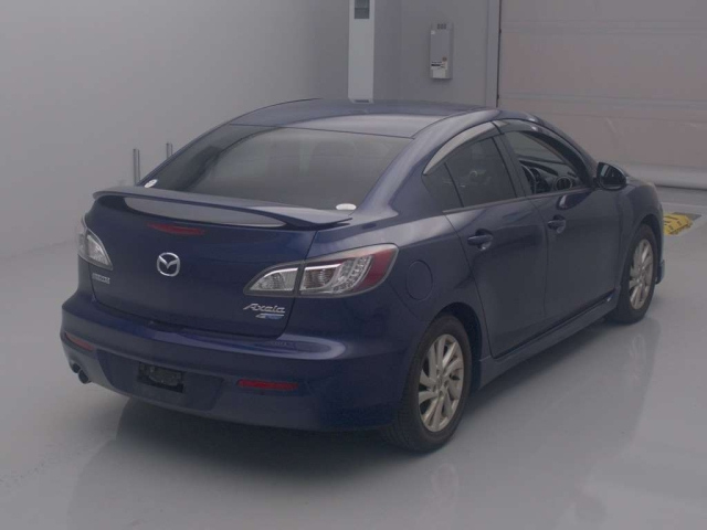 MAZDA AXELA 2011