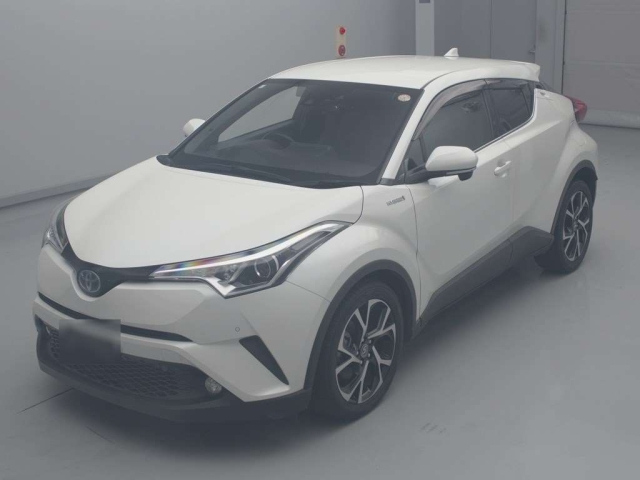TOYOTA C-HR 2017