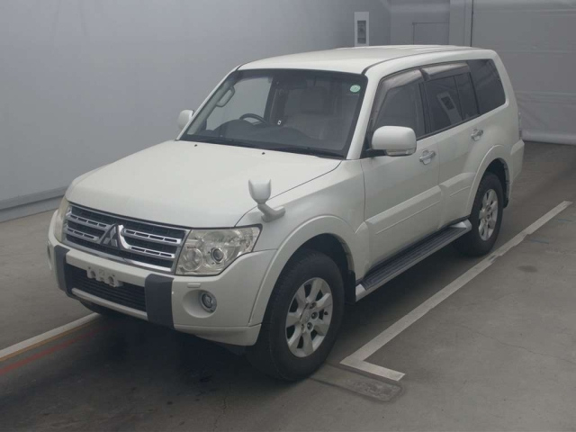 MITSUBISHI PAJERO 2010
