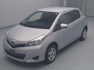 TOYOTA VITZ 2012