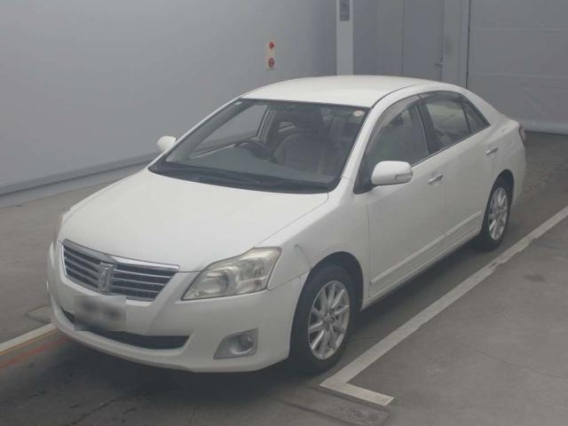 TOYOTA PREMIO 2010
