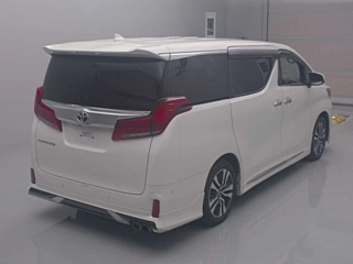 TOYOTA ALPHARD 2022