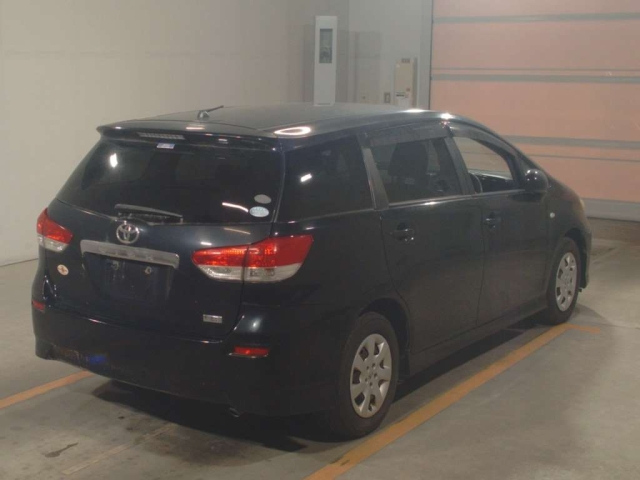 TOYOTA WISH 2010