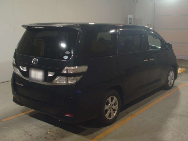 TOYOTA VELLFIRE 2011