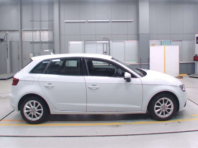 AUDI A3 2014