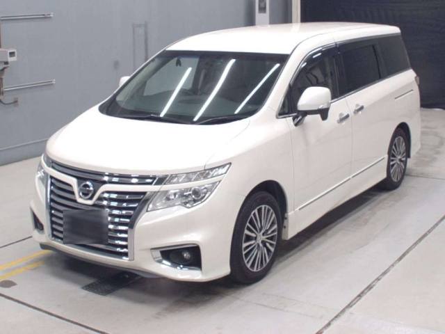 NISSAN ELGRAND 2017