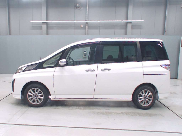 MAZDA BIANTE 2014