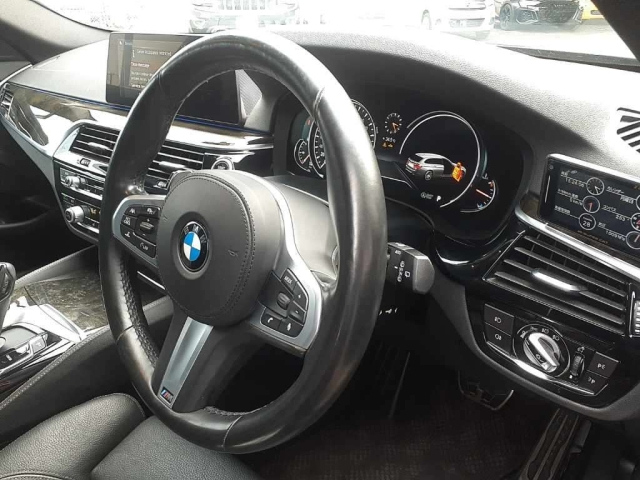 BMW 5 SERIES 2017