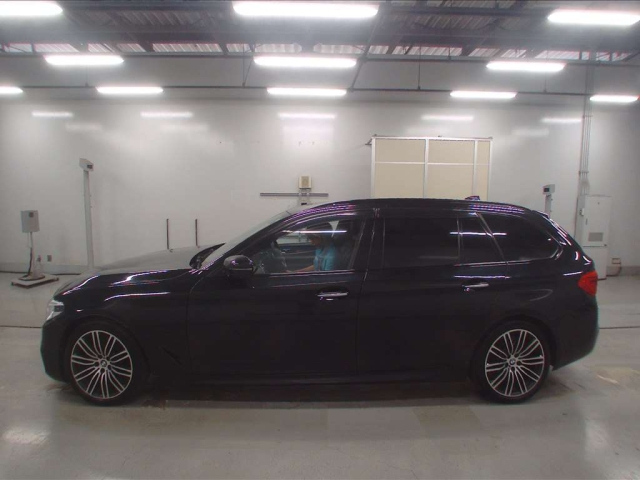 BMW 5 SERIES 2017