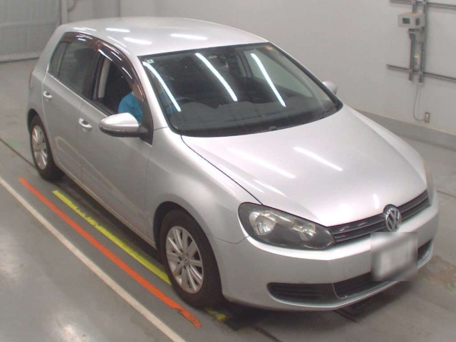 VOLKSWAGEN GOLF 2012