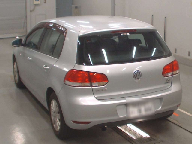 VOLKSWAGEN GOLF 2012