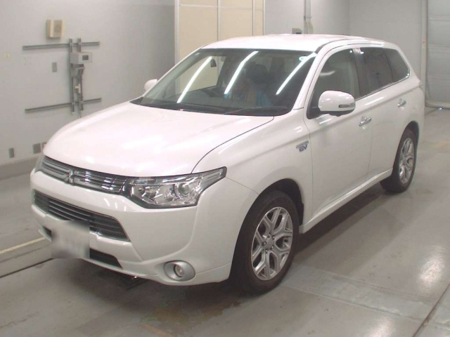 MITSUBISHI OUTLANDER PHEV 2013