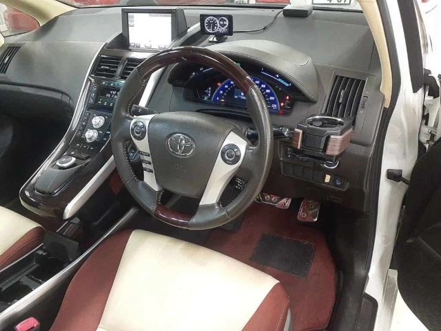 TOYOTA SAI 2014