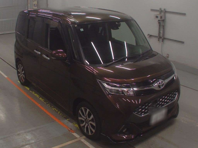 TOYOTA TANK 2017