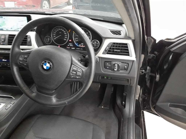 BMW 3 SERIES 2016