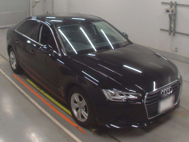 AUDI A4 2016