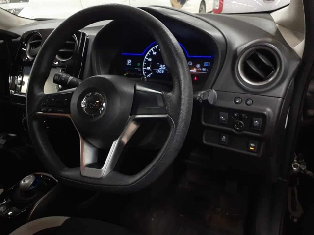 NISSAN NOTE 2019