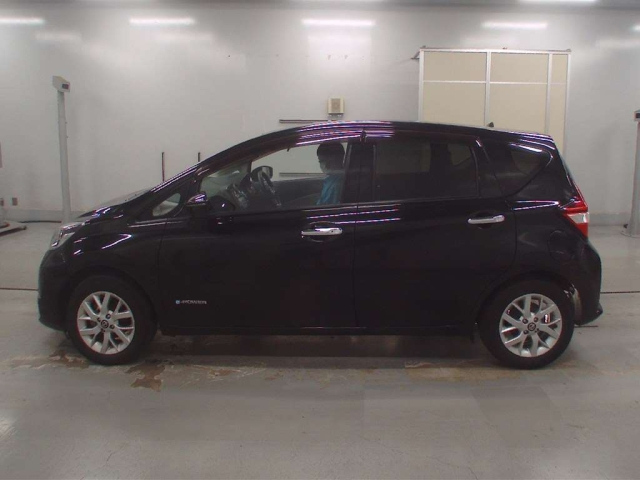 NISSAN NOTE 2019