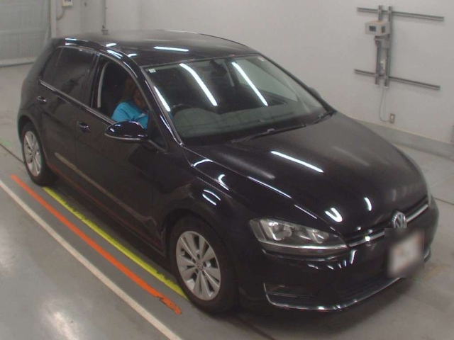 VOLKSWAGEN GOLF 2015