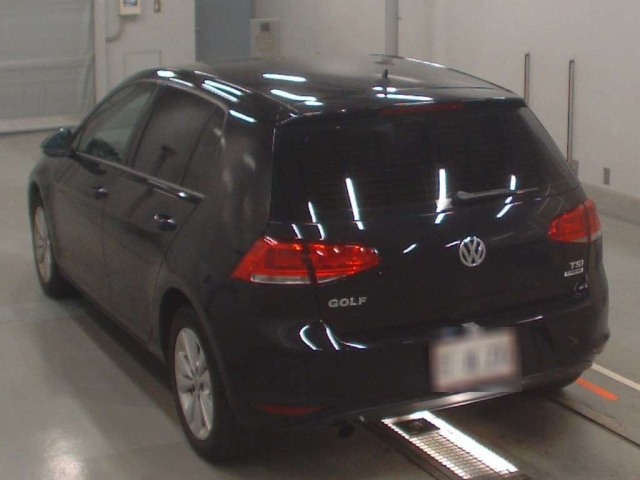 VOLKSWAGEN GOLF 2015