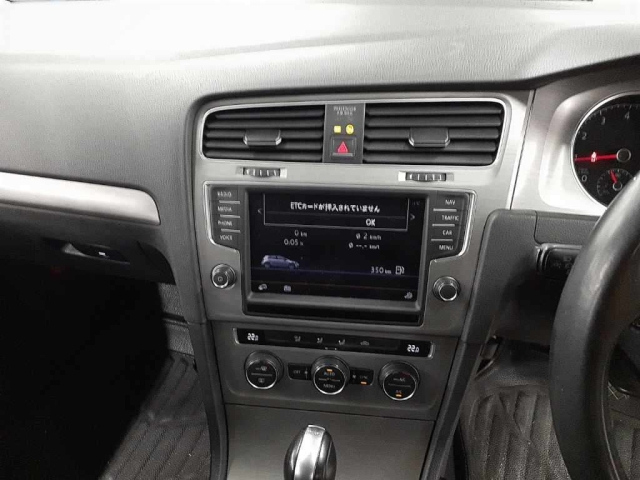 VOLKSWAGEN GOLF 2015