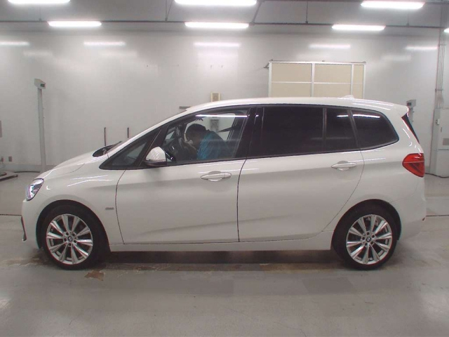 BMW 2 SERIES 2019