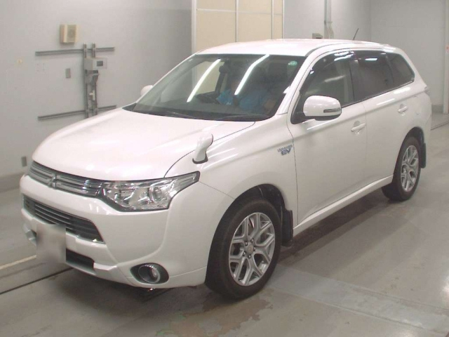 MITSUBISHI OUTLANDER PHEV 2014