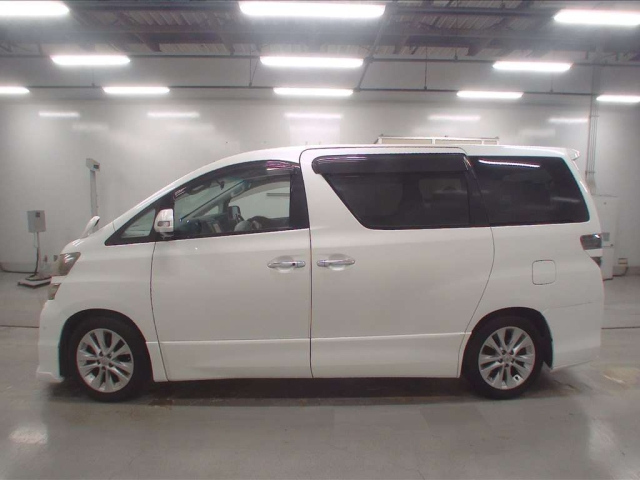 TOYOTA VELLFIRE 2008