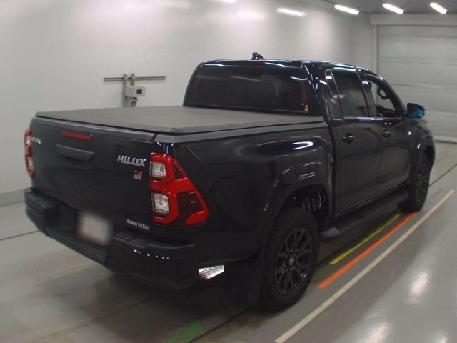 TOYOTA HILUX 2022
