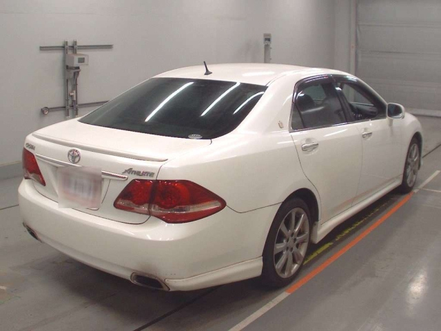 TOYOTA CROWN 2008