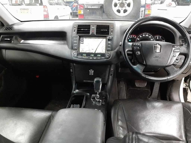 TOYOTA CROWN 2008