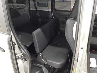 SUZUKI SPACIA BASE 2024