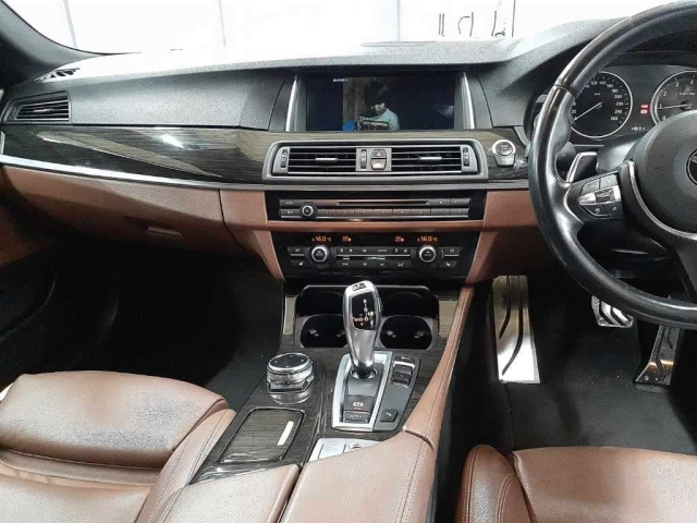 BMW 5 SERIES 2014
