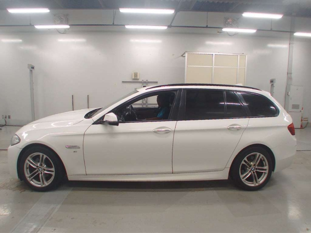 BMW 5 SERIES 2014