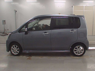 DAIHATSU MOVE 2013