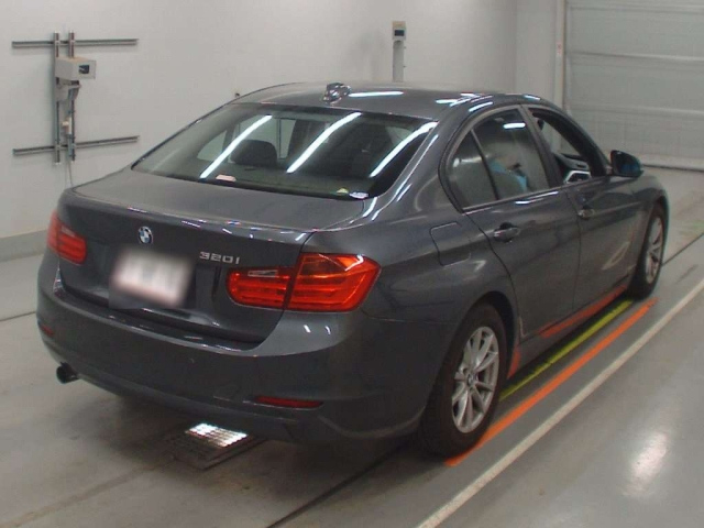 BMW 3 SERIES 2012