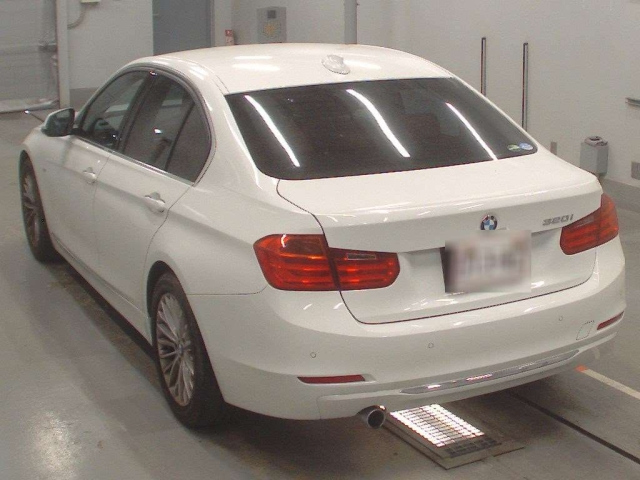 BMW 3 SERIES 2014