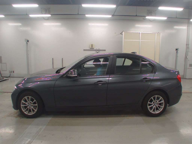 BMW 3 SERIES 2012